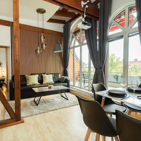 Staywell - Lichtdurchflutetes Apartment Mit Terasse Berlin Kültér fotó